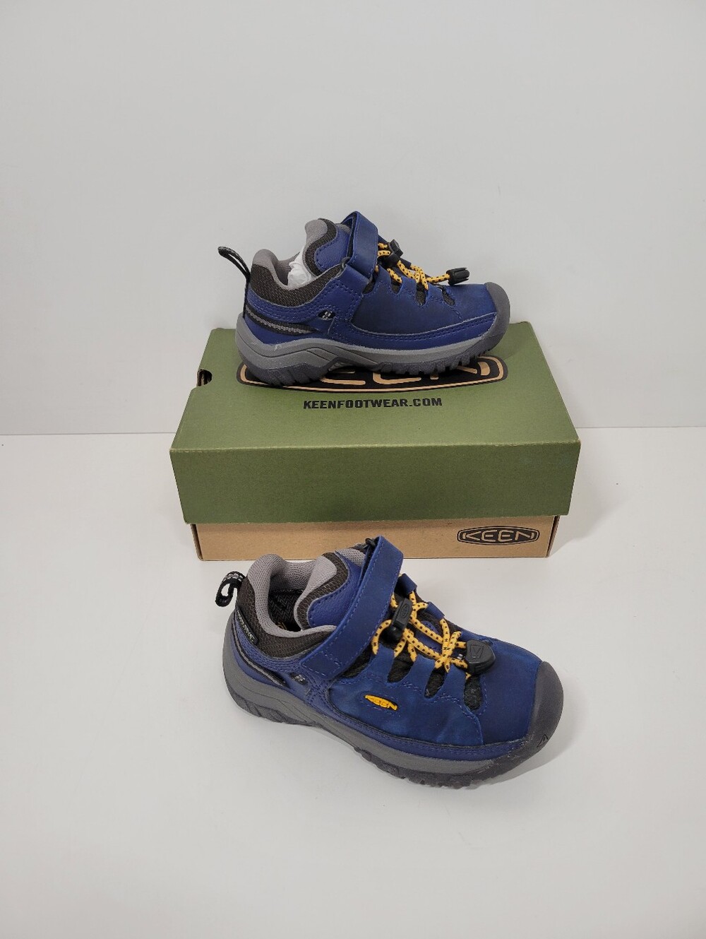 Keen Targhee Low WP Blue Black Waterproof Hiking Boot Shoe Youth Kids Size 8 New